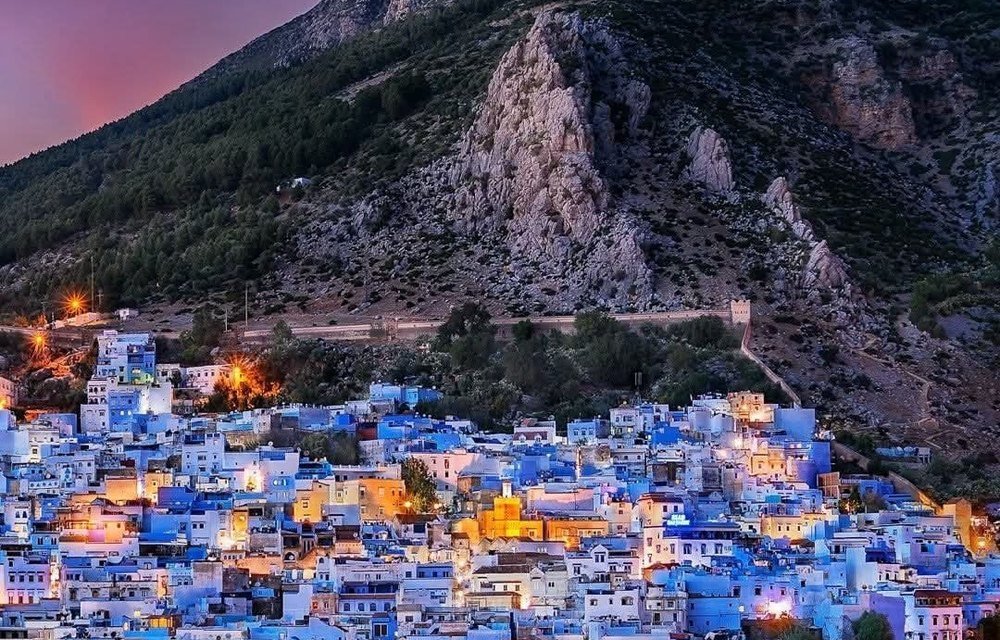 8-Day Fez Tour: Chefchaouen & the Desert